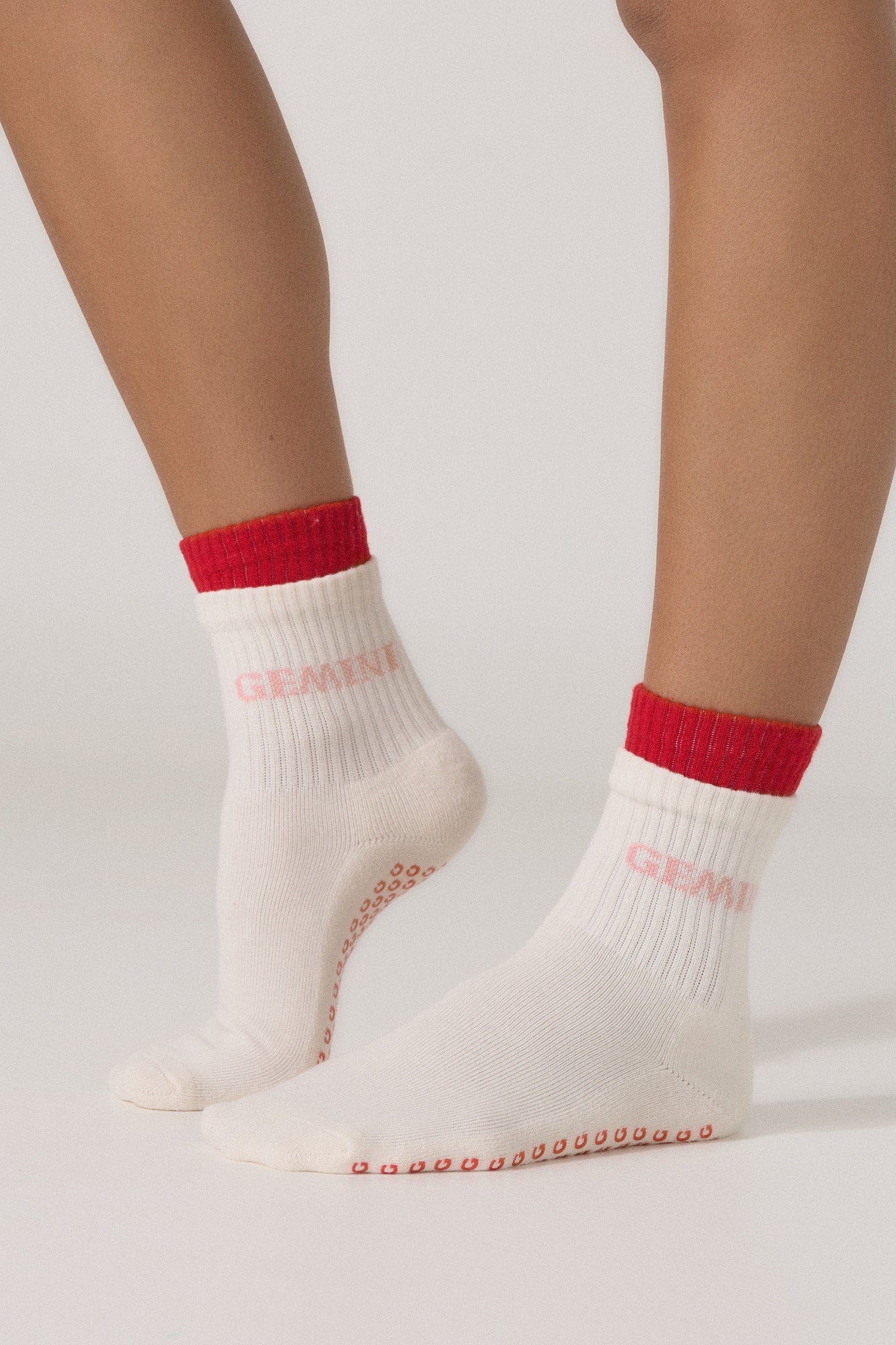 
                  
                    Active Crew Cream/Red
                  
                