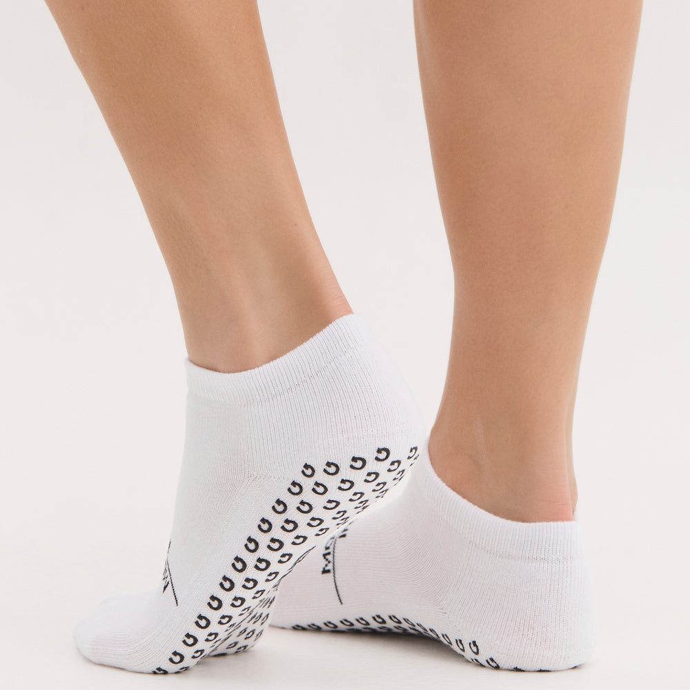 
                  
                    FORM ANKLE - WHITE
                  
                