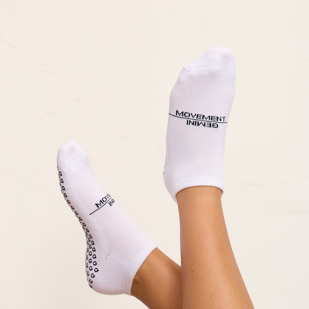 
                  
                    FORM ANKLE - WHITE
                  
                